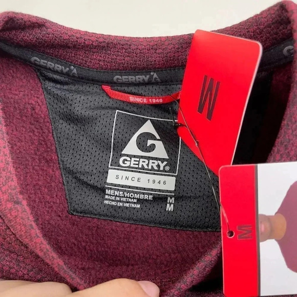 Gerry Textured Crew Sweatshirt - Picture 3 of 9